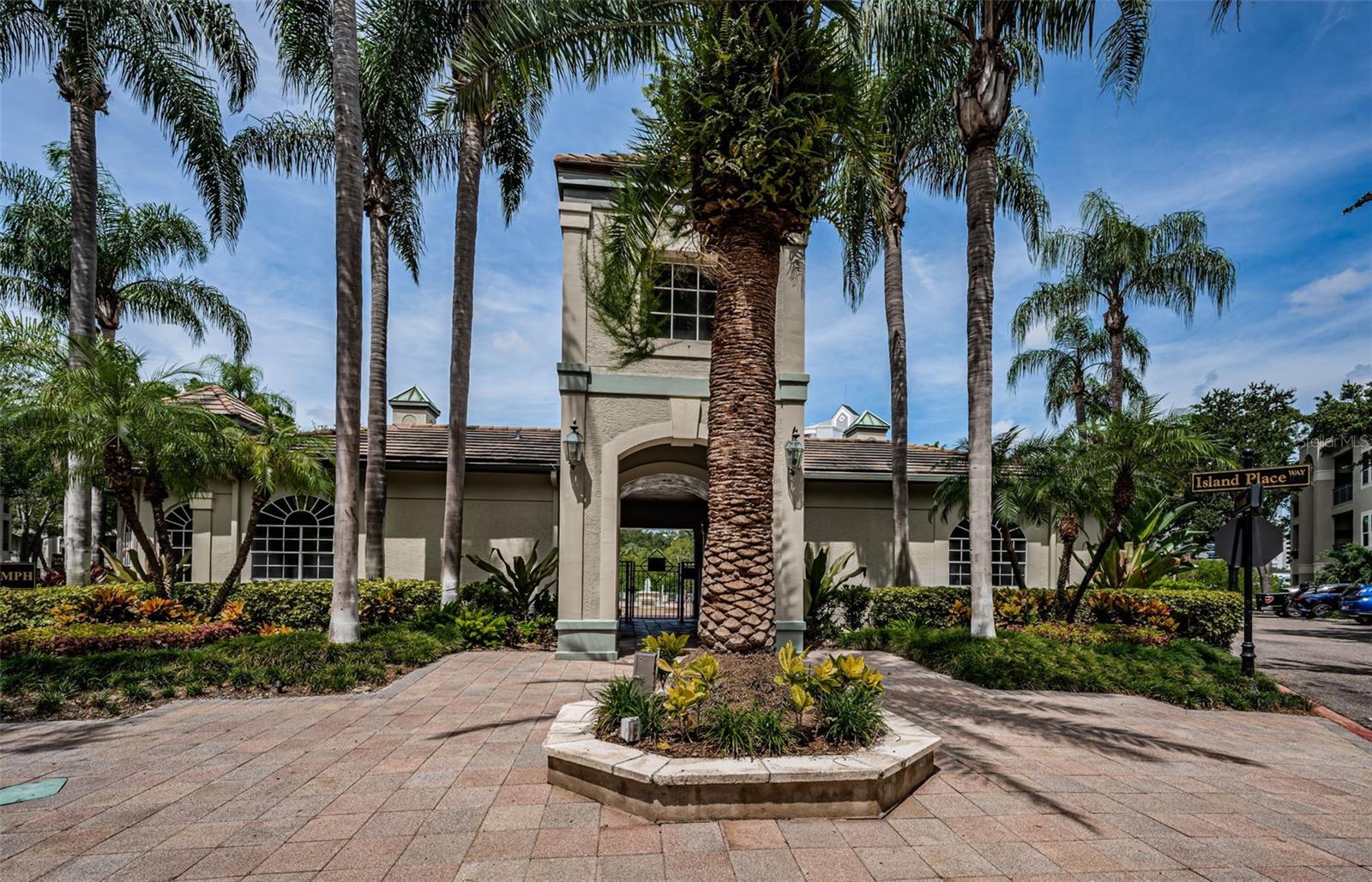 Image 26 of 46 For 603 Fathom Court