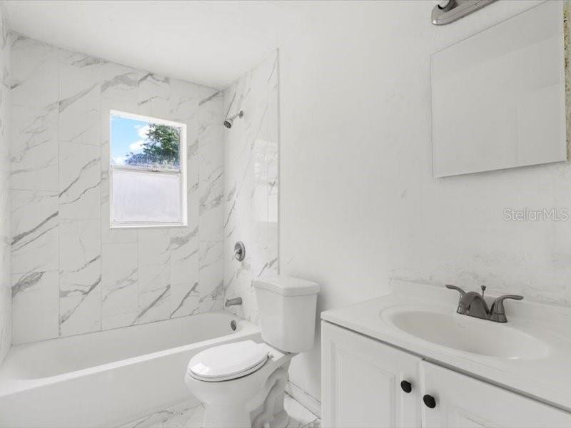 Image 13 of 18 For 1911 14th Avenue