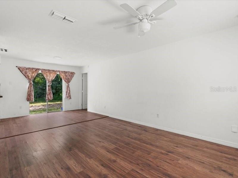 Image 7 of 18 For 1911 14th Avenue