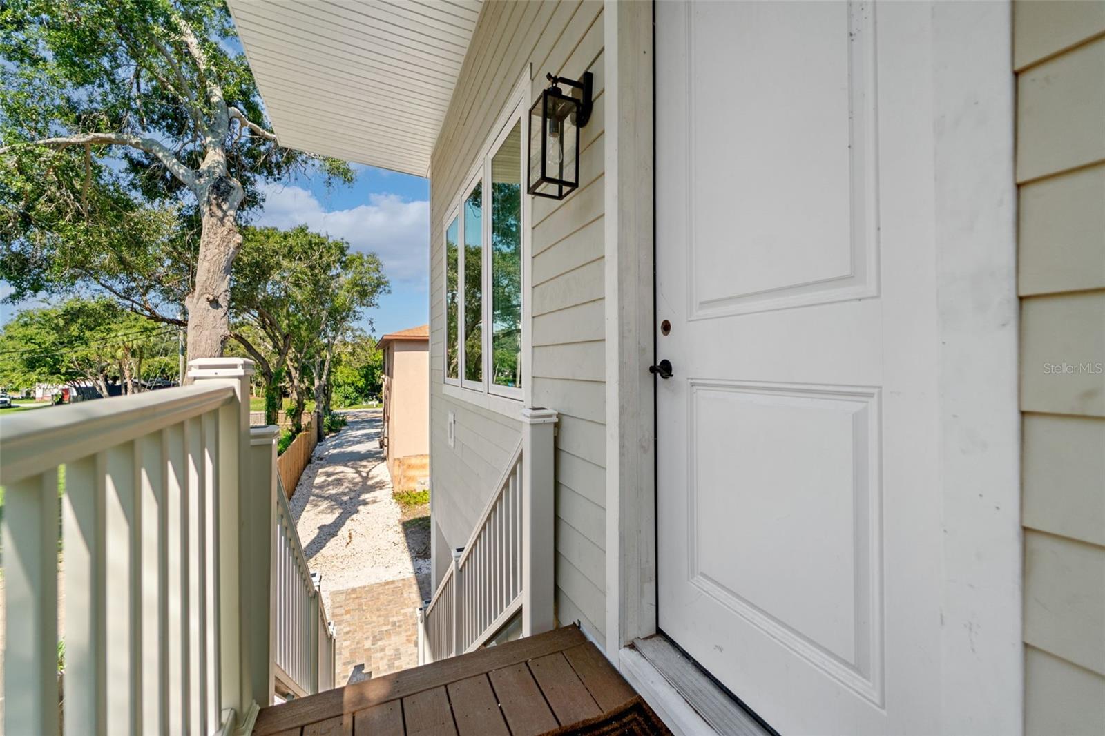 Image 4 of 33 For 1021 Douglas Avenue 2
