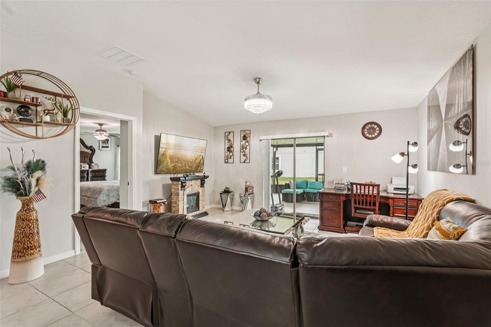 Image 11 of 45 For 9726 Channing Hill Drive