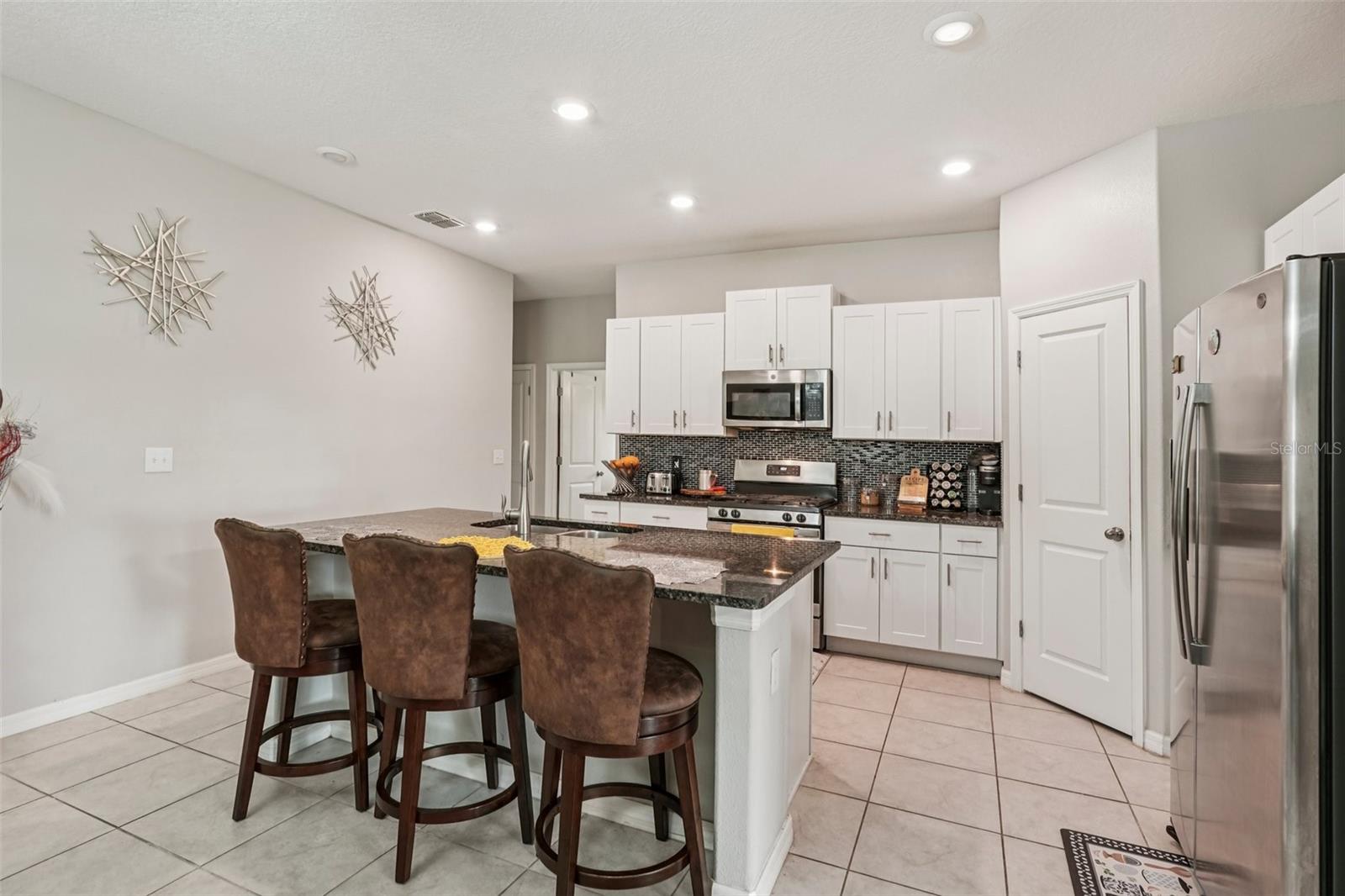 Image 17 of 45 For 9726 Channing Hill Drive