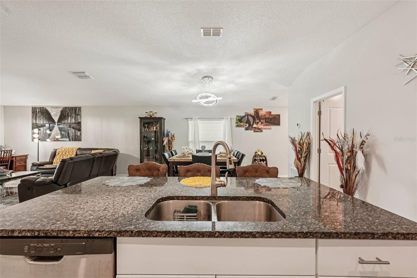 Image 19 of 45 For 9726 Channing Hill Drive