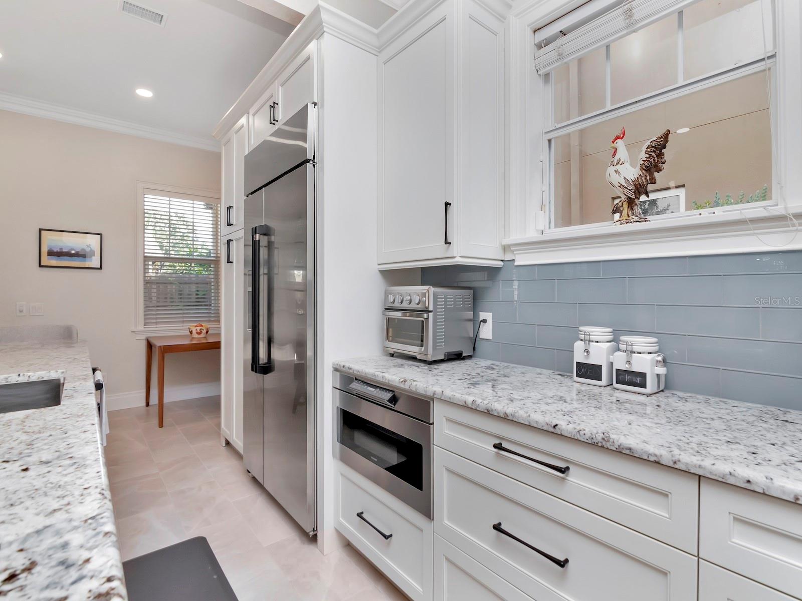 Image 12 of 49 For 2807 Sitios Street