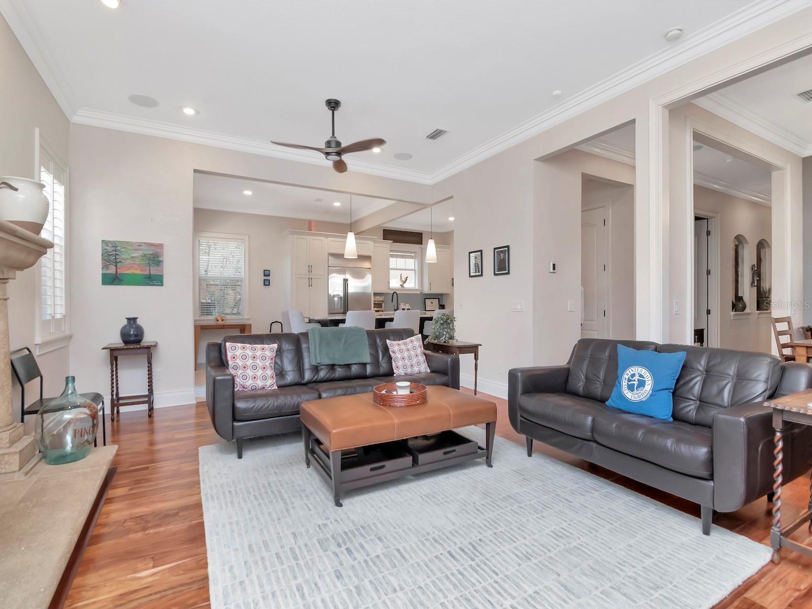 Image 19 of 49 For 2807 Sitios Street