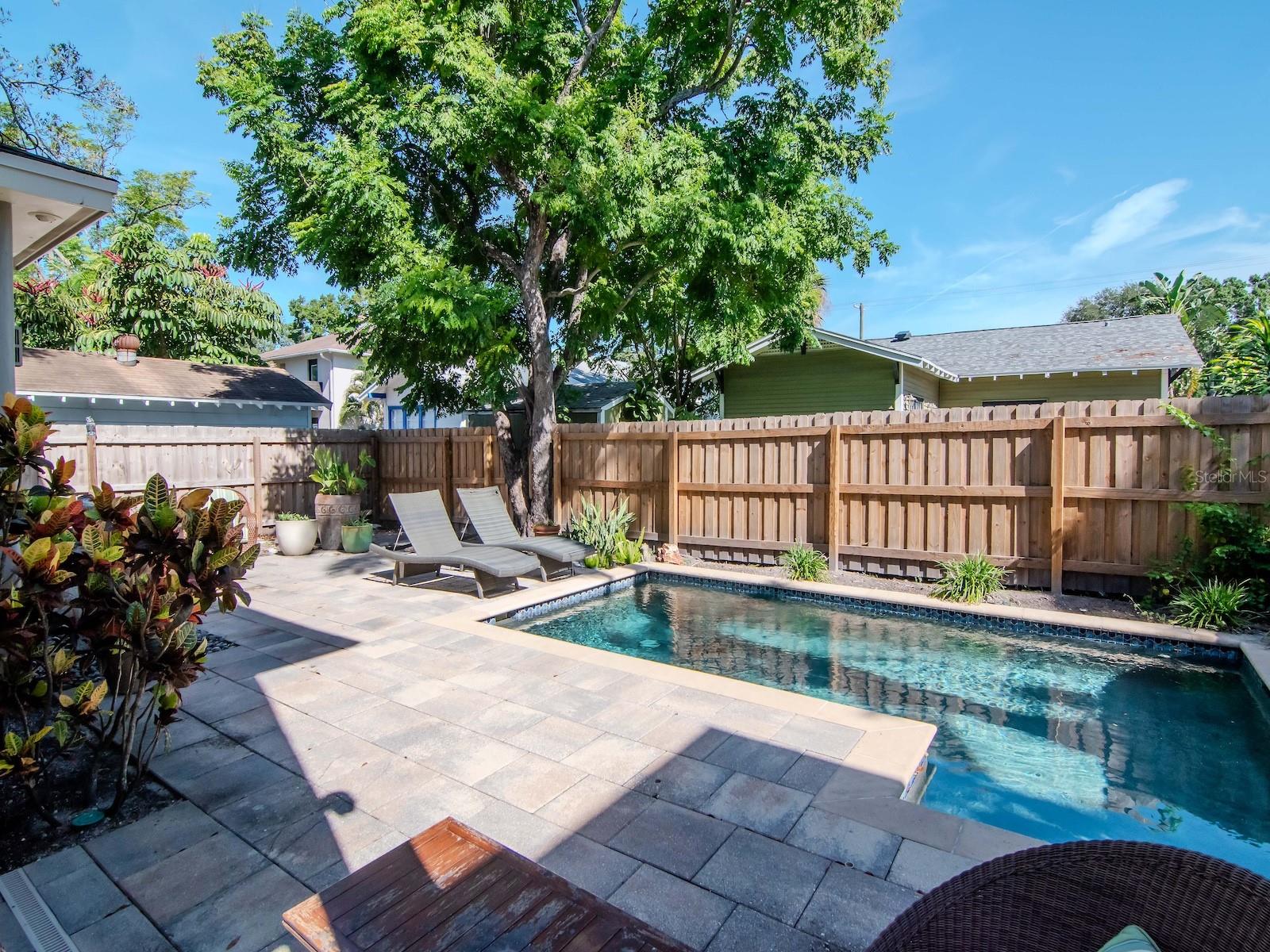 Image 44 of 49 For 2807 Sitios Street
