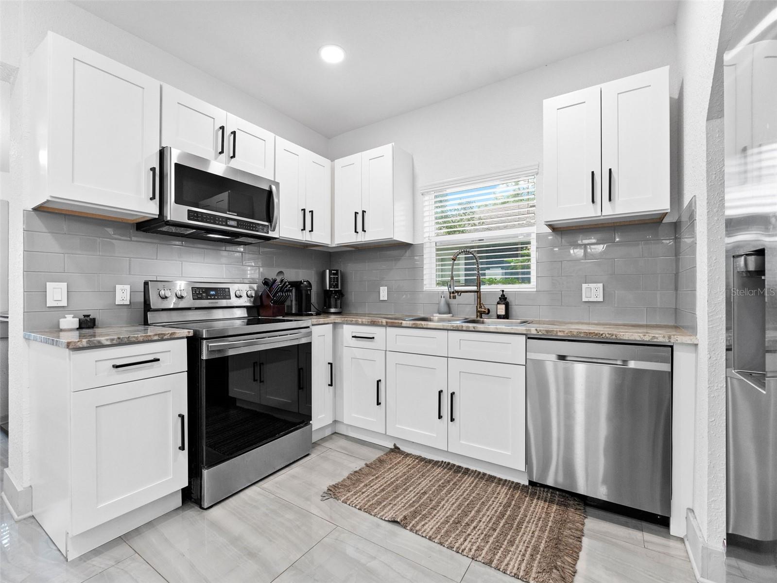 Image 13 of 55 For 5012 Branch Avenue