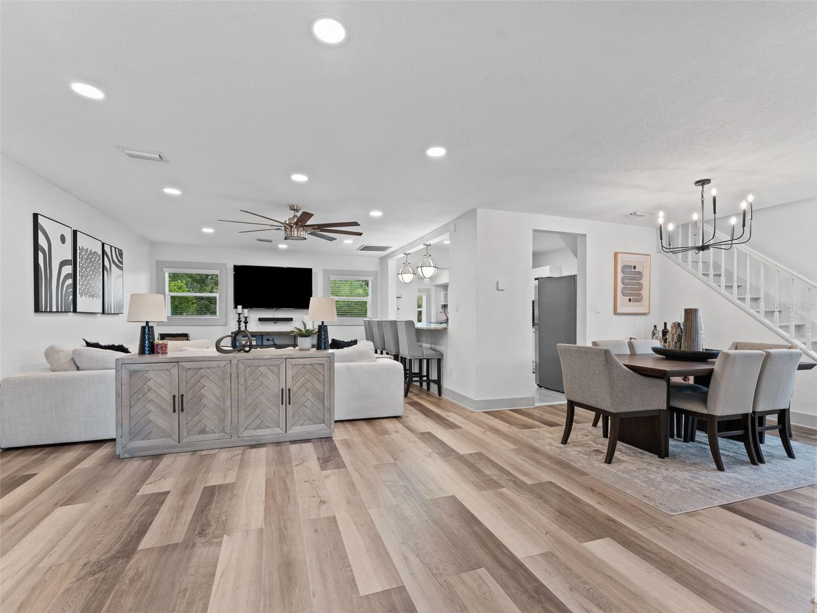 Image 7 of 55 For 5012 Branch Avenue