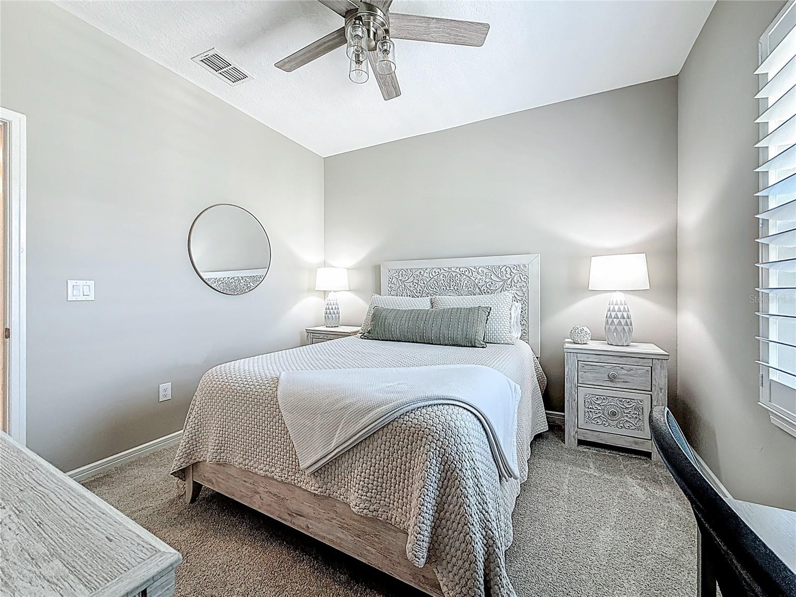 Image 36 of 63 For 11241 Beach Walk Way Ne