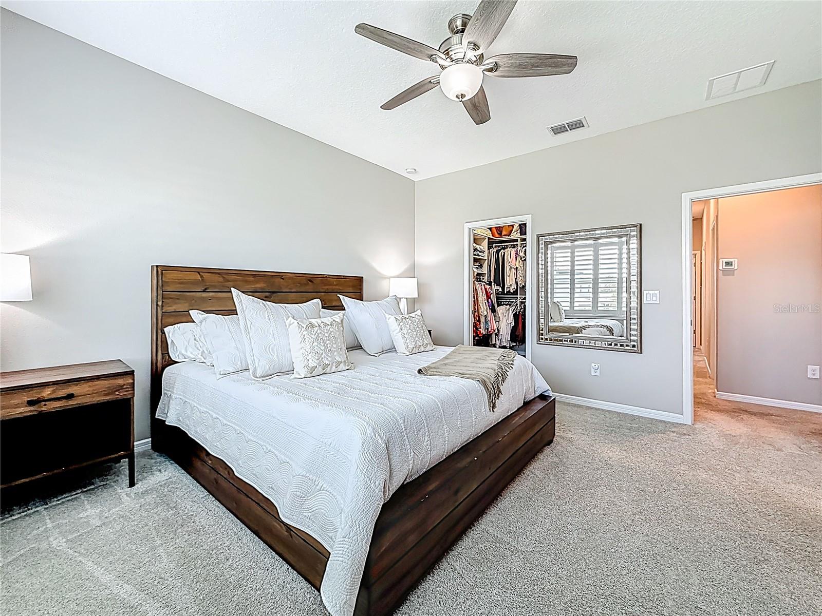 Image 42 of 63 For 11241 Beach Walk Way Ne