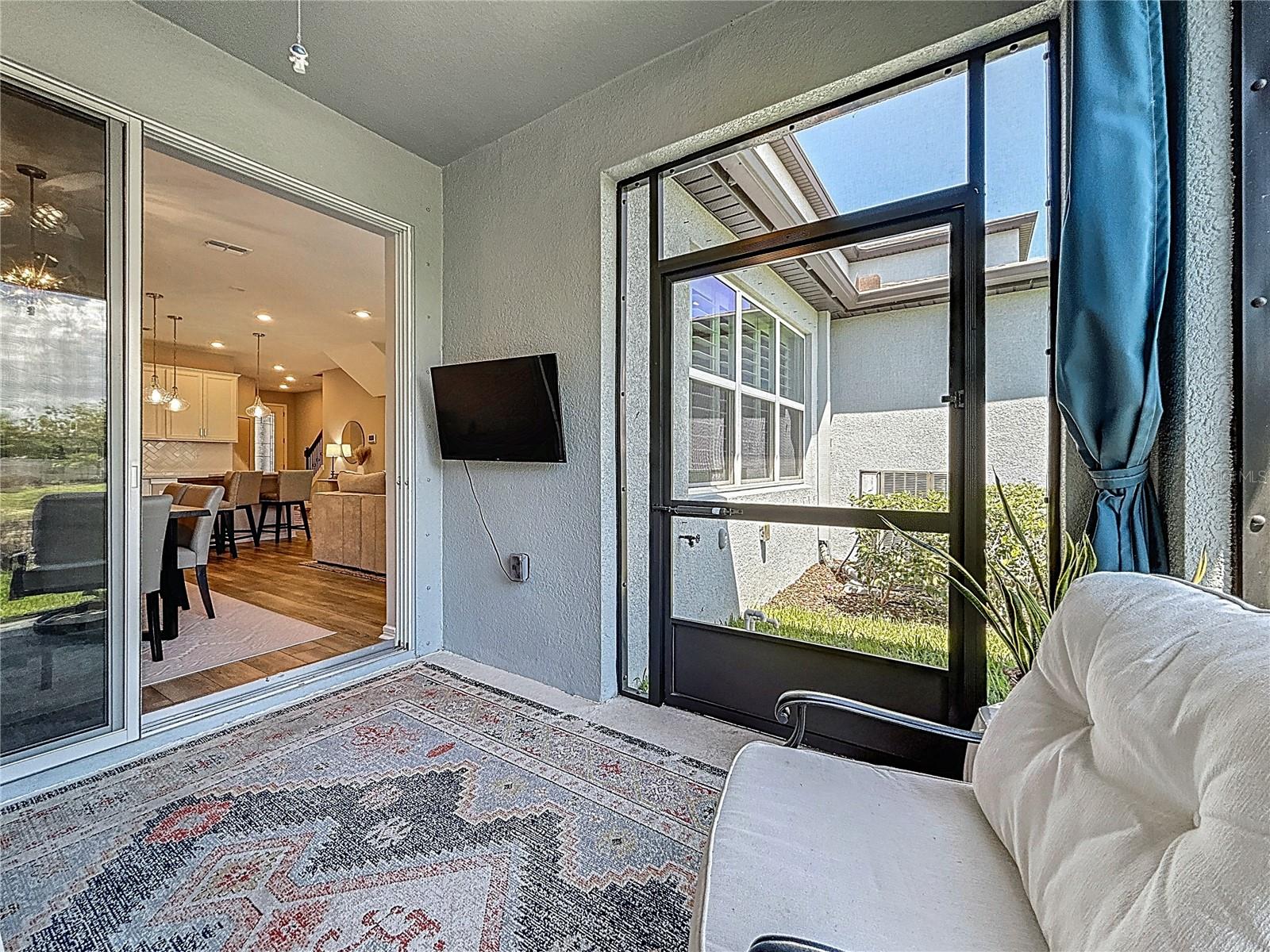 Image 57 of 63 For 11241 Beach Walk Way Ne