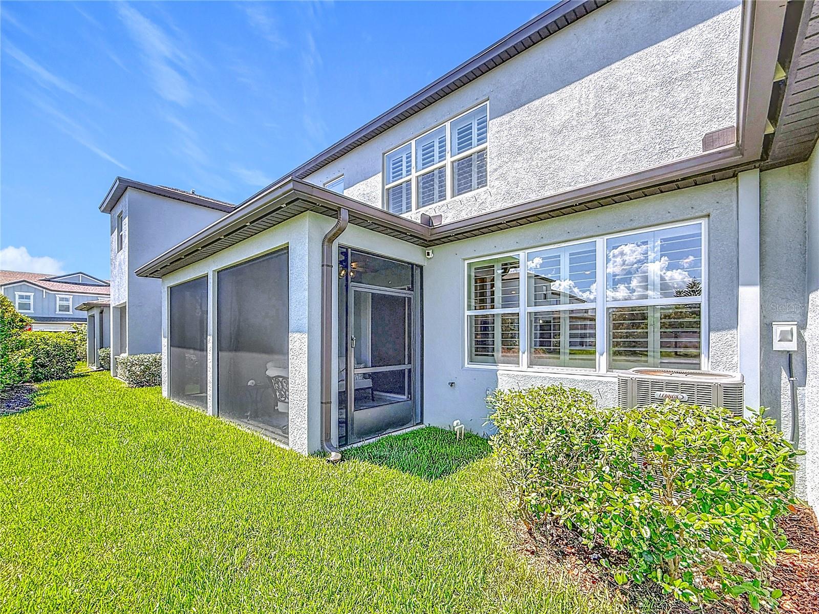 Image 59 of 63 For 11241 Beach Walk Way Ne