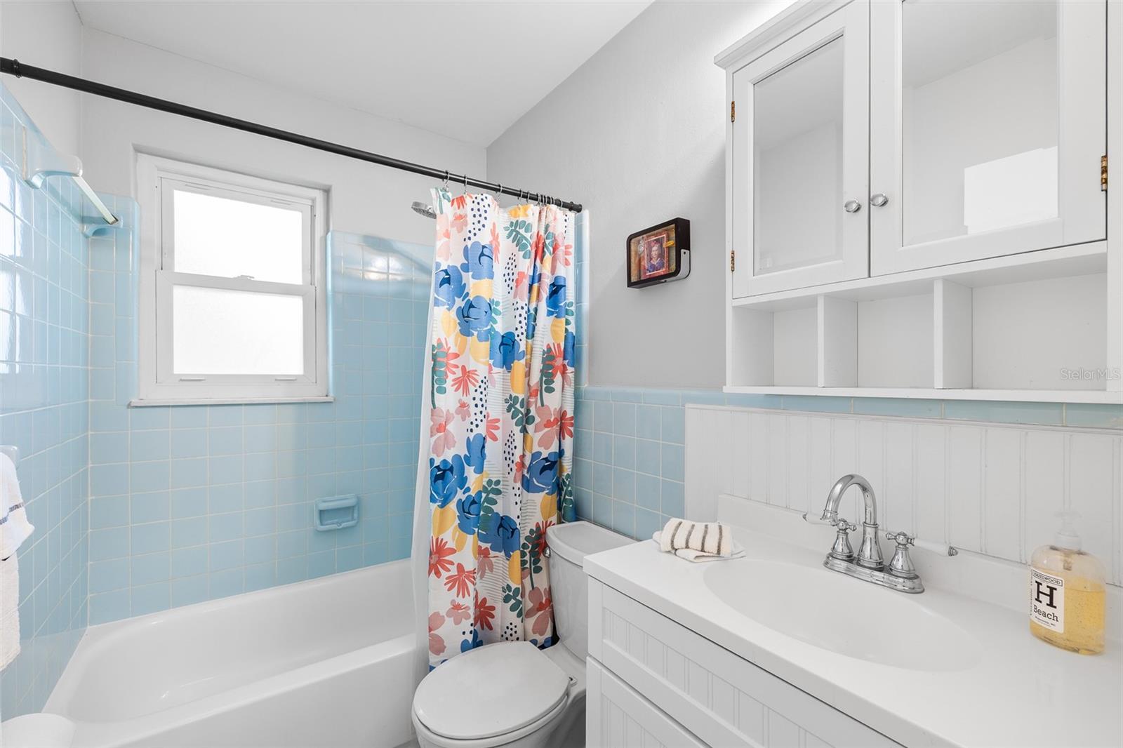 Image 14 of 29 For 924 55th Street S
