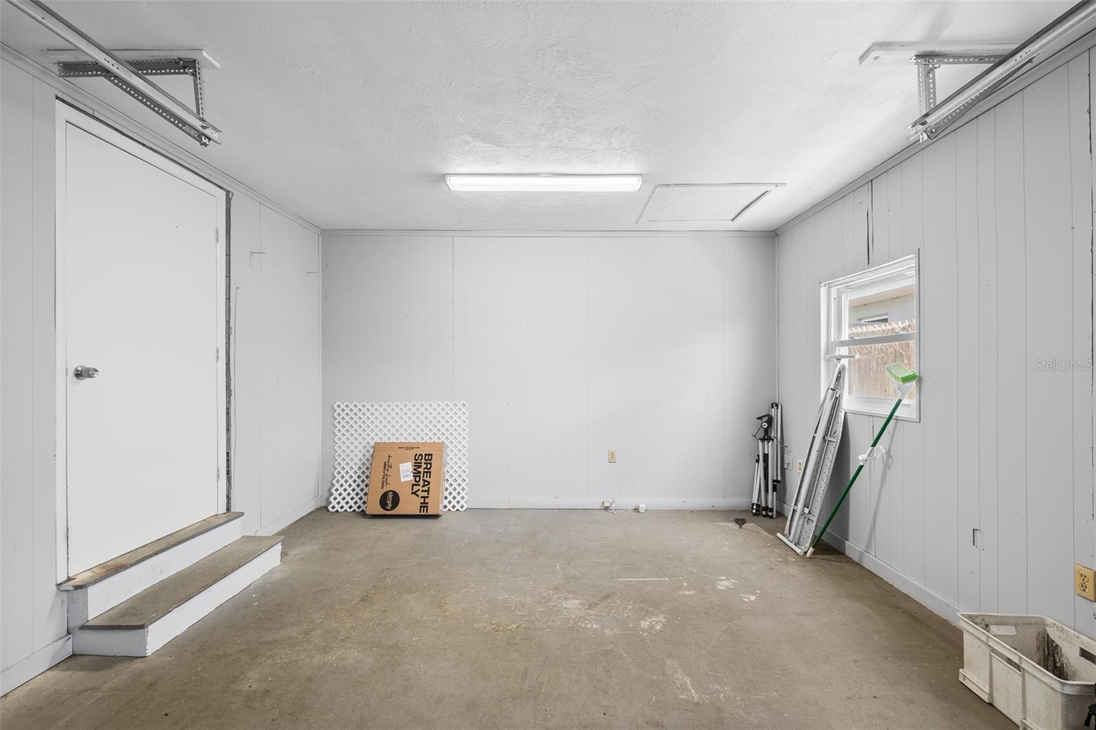 Image 24 of 29 For 924 55th Street S