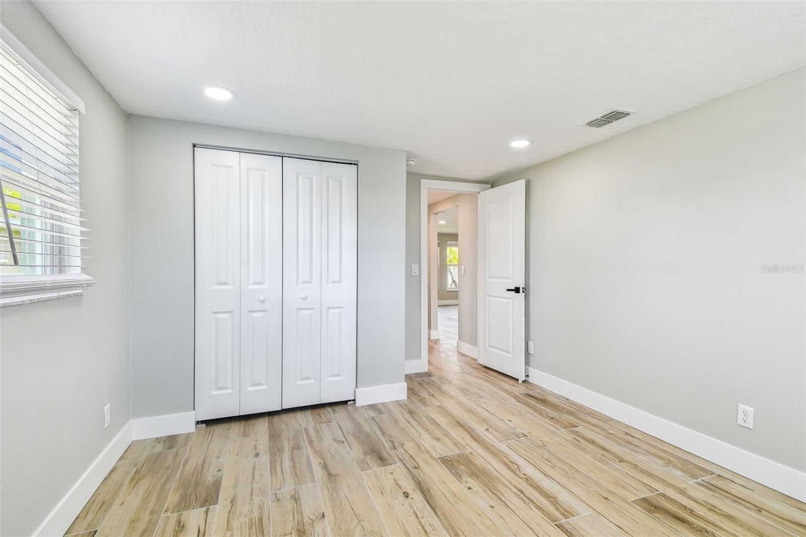 Image 49 of 72 For 13909 Berkowitz Avenue