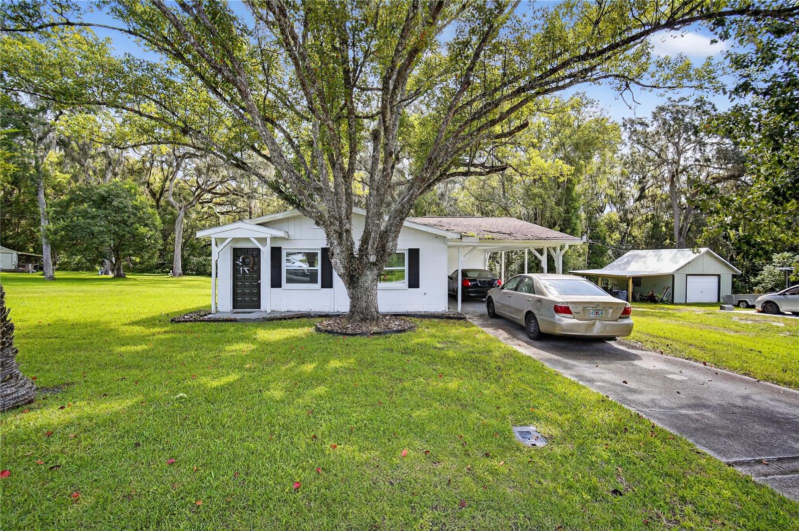 Details for 910 Whiteway Drive, BROOKSVILLE, FL 34601