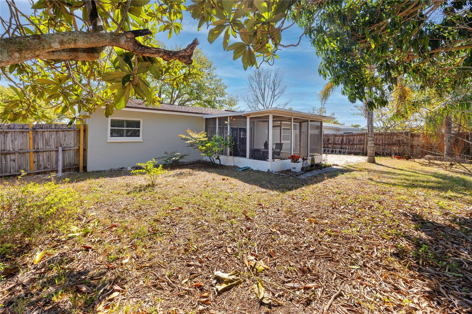 Image 34 of 35 For 849 Karen Street