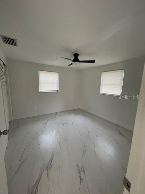 Image 11 of 13 For 4248 Oakfield Avenue