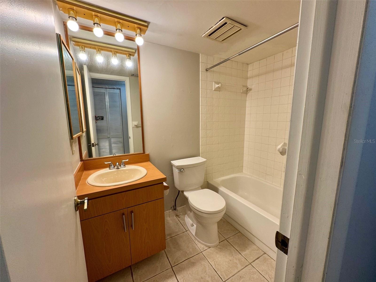 Image 13 of 18 For 4145 Muriel Place