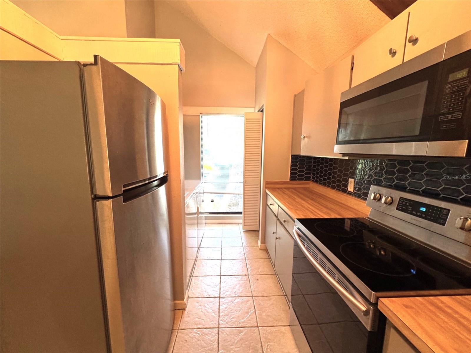 Image 7 of 18 For 4145 Muriel Place
