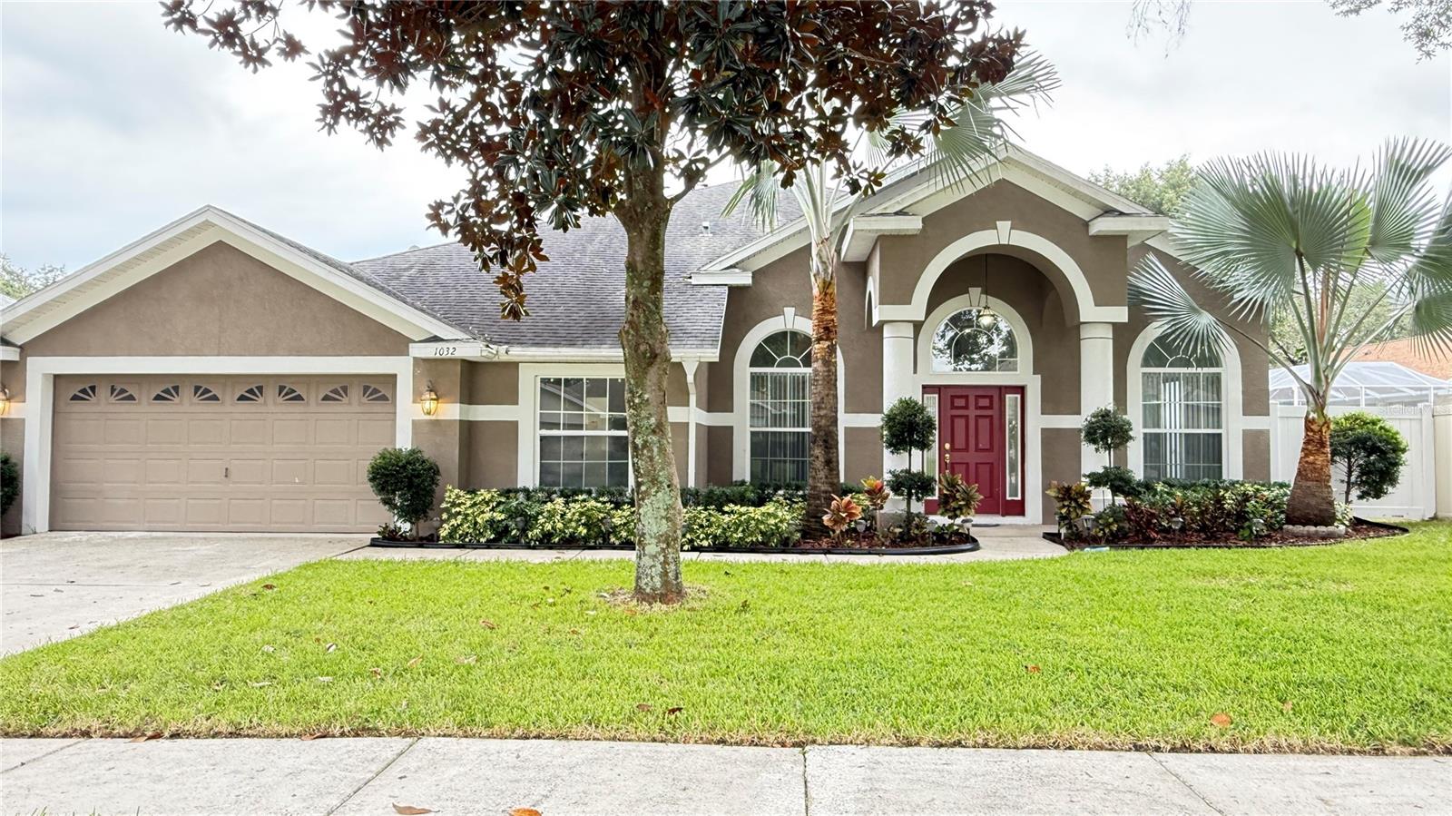 Details for 1032 Legends Pass Drive, VALRICO, FL 33594