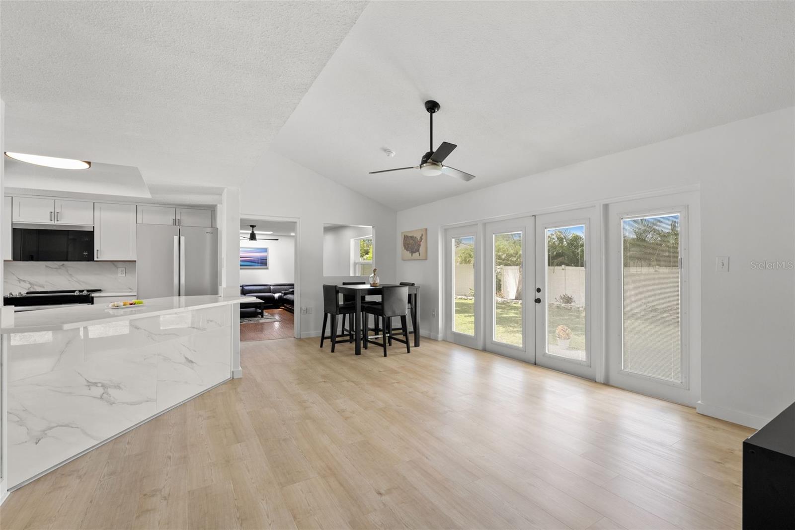 Image 13 of 39 For 209 Lotus Drive