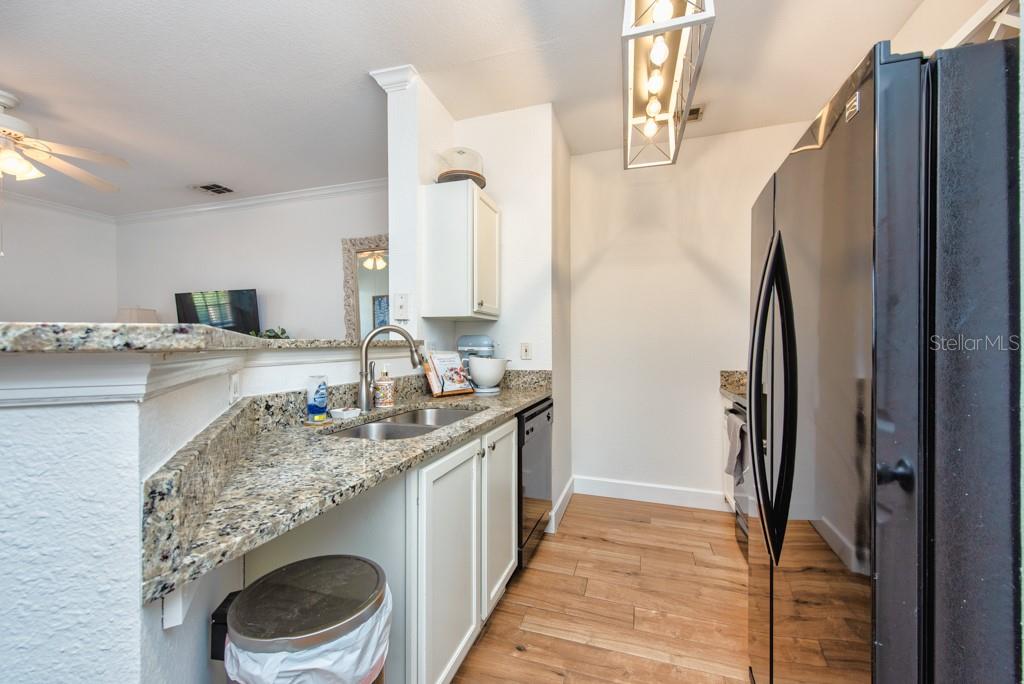 Image 13 of 49 For 5000 Culbreath Key Way 8-118