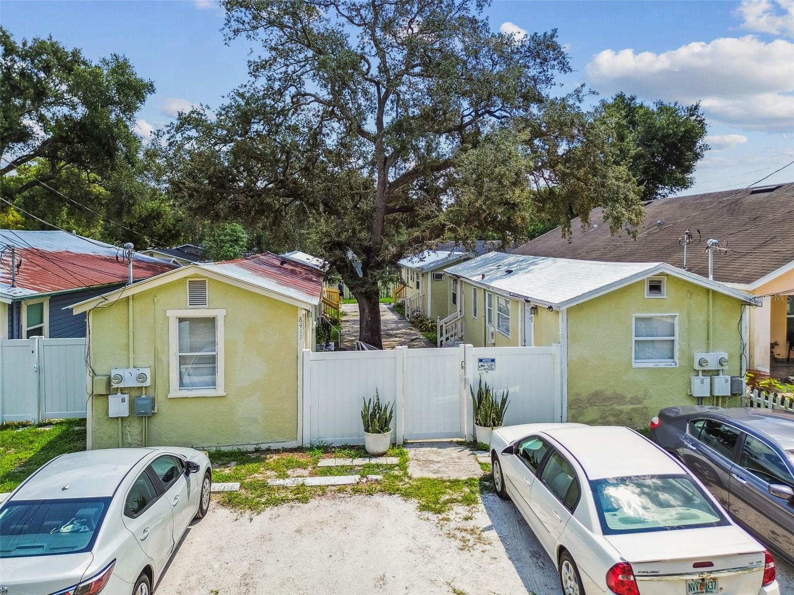 Image 3 of 31 For 8413 Hamner Avenue