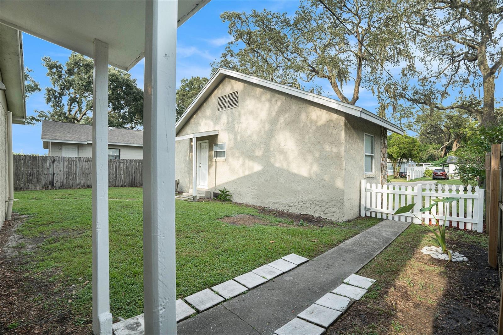 Image 24 of 25 For 8920 Dexter Avenue