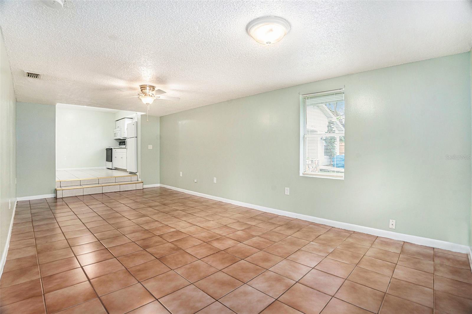 Image 3 of 25 For 8920 Dexter Avenue