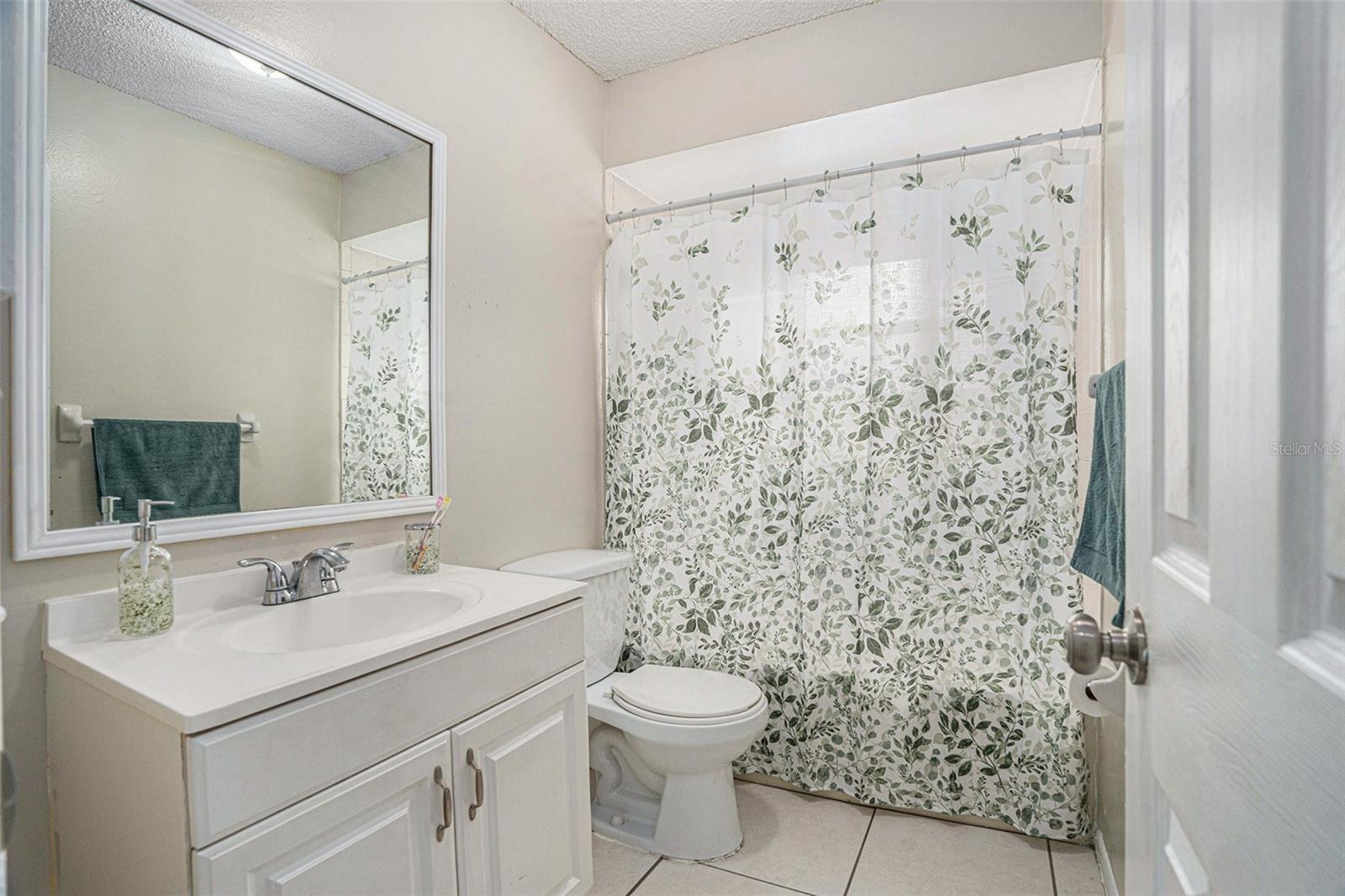 Image 6 of 25 For 8920 Dexter Avenue