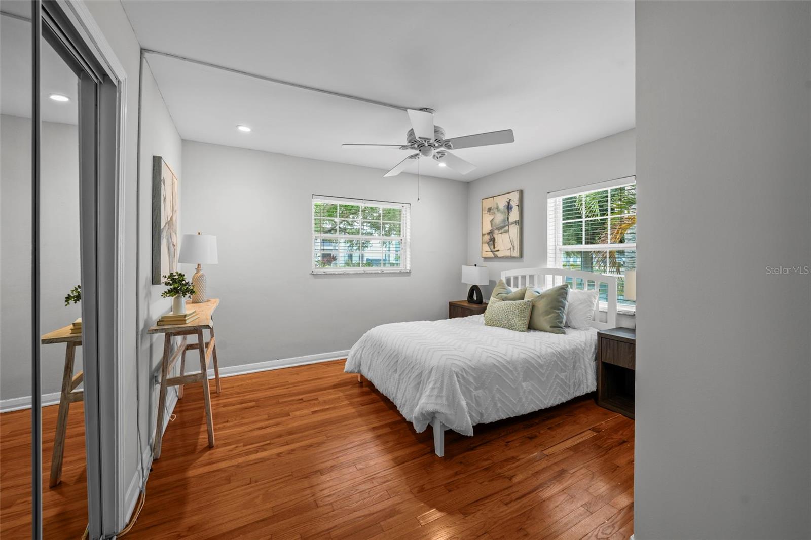 Image 10 of 13 For 3409 El Prado Boulevard