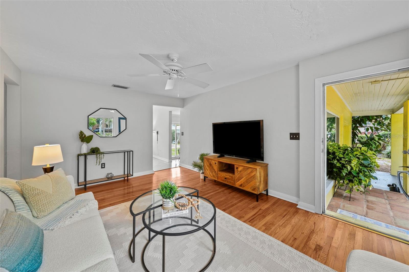 Image 2 of 13 For 3409 El Prado Boulevard