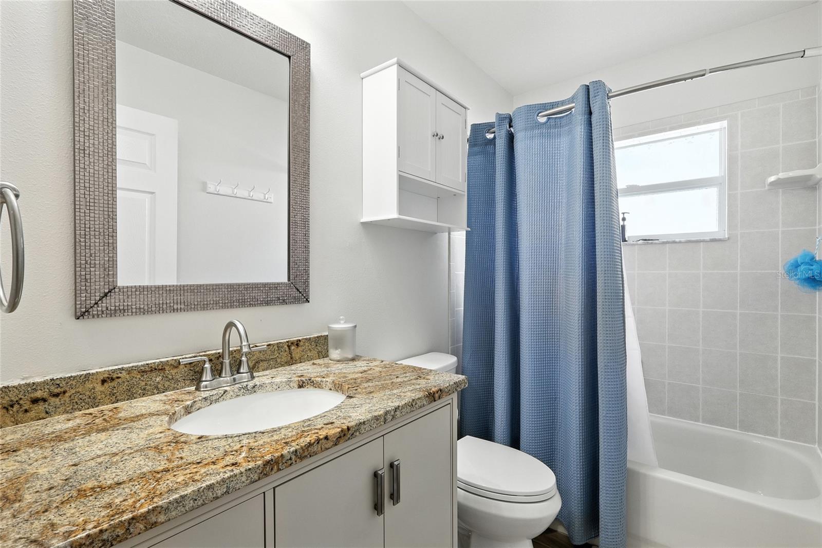 Image 26 of 46 For 16211 Bridgepark Drive