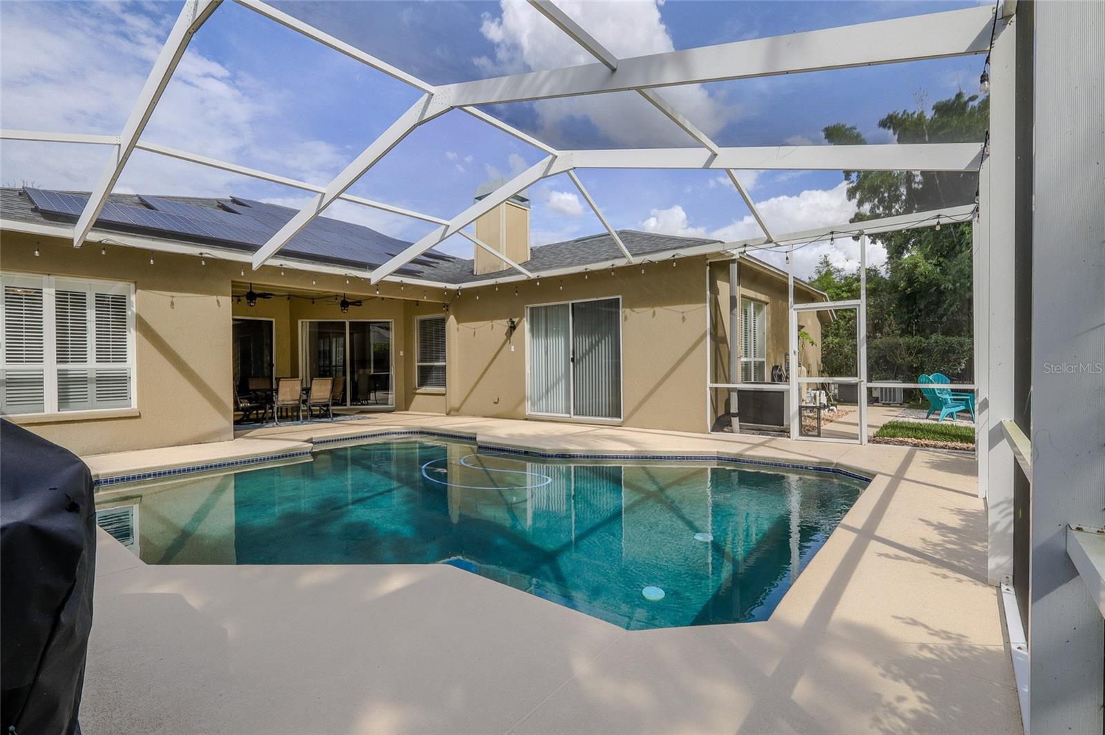 Image 33 of 46 For 16211 Bridgepark Drive