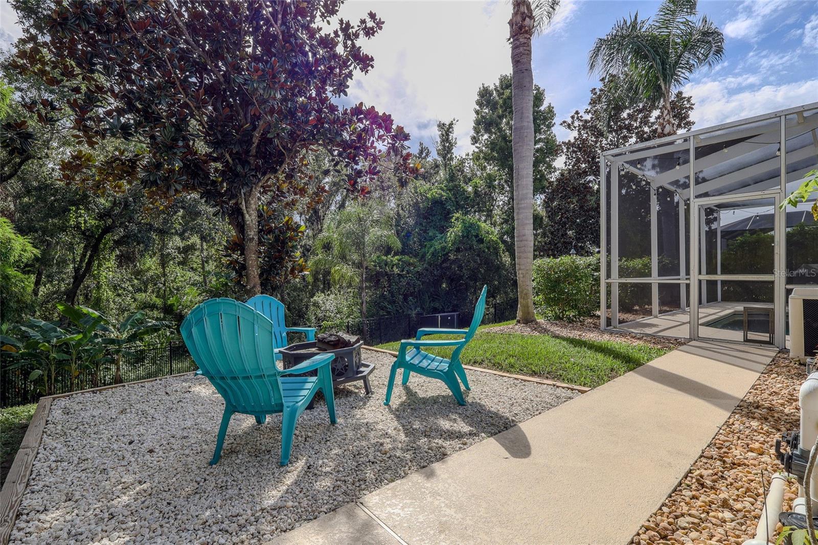 Image 35 of 46 For 16211 Bridgepark Drive