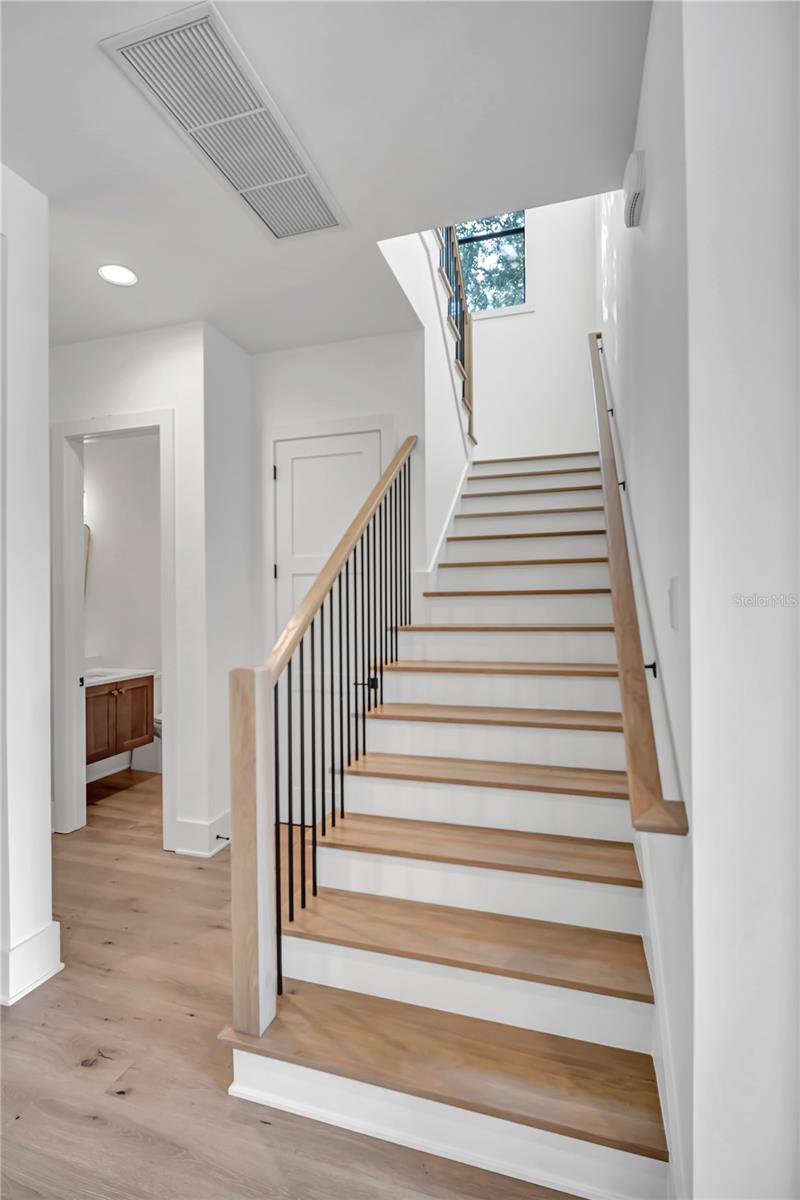 Image 15 of 79 For 4306 Corona Street