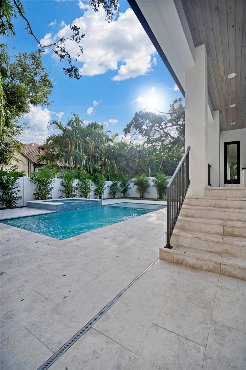Image 23 of 79 For 4306 Corona Street