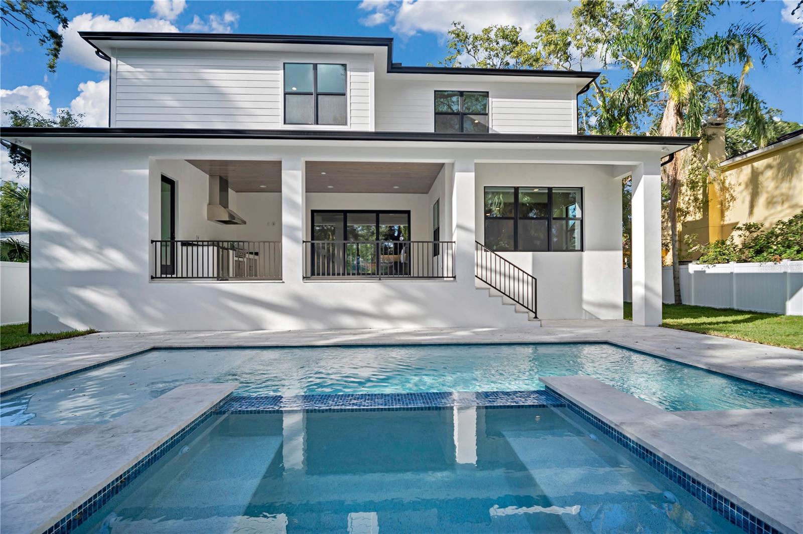 Image 4 of 79 For 4306 Corona Street