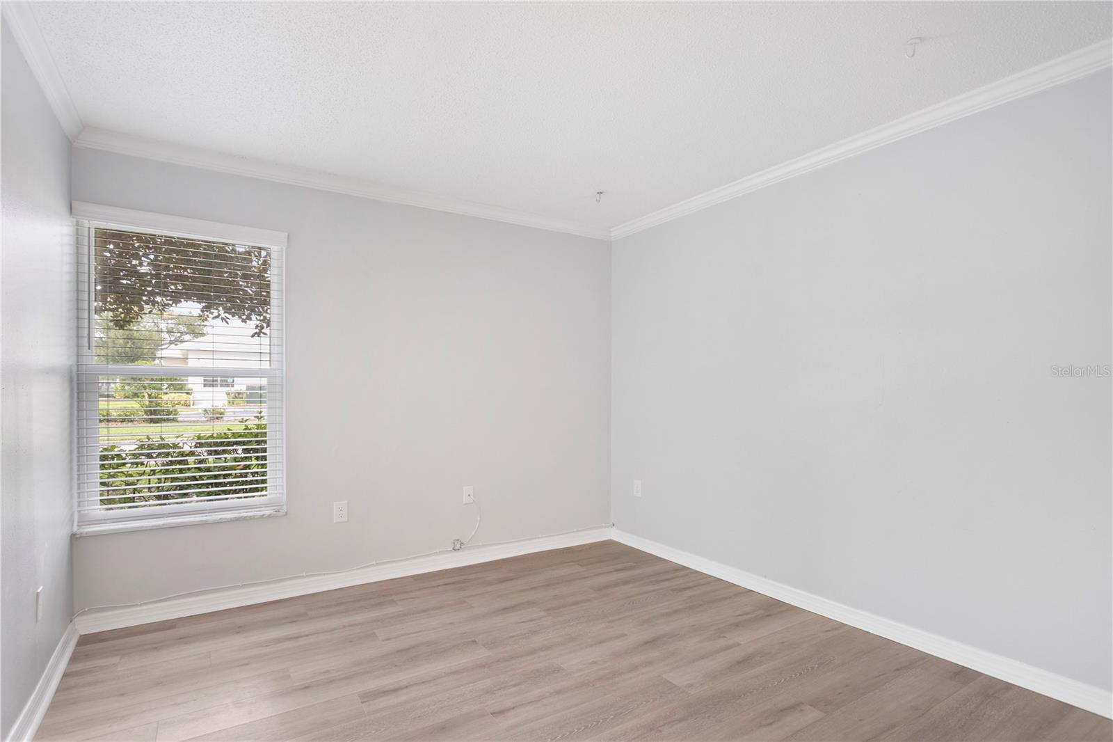 Image 15 of 31 For 2302 Manhattan Avenue 115