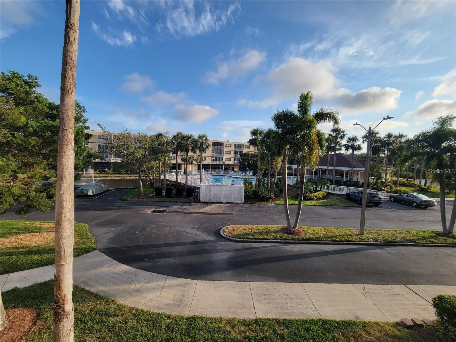 Image 25 of 30 For 6315 Shoreline Dr  3107