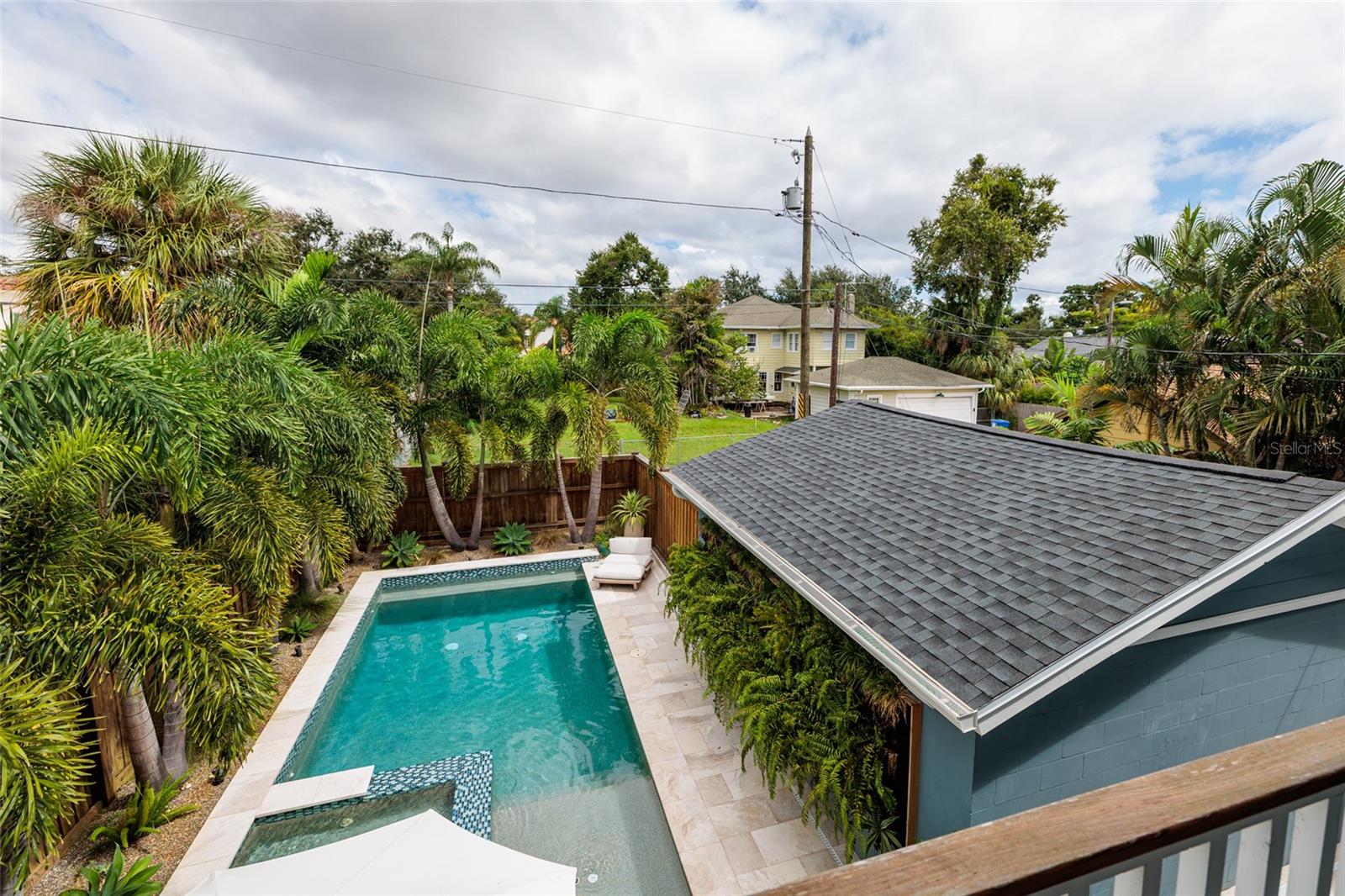 Image 18 of 31 For 113 14th Avenue N
