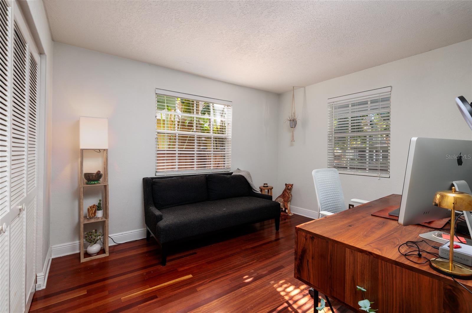 Image 8 of 31 For 113 14th Avenue N