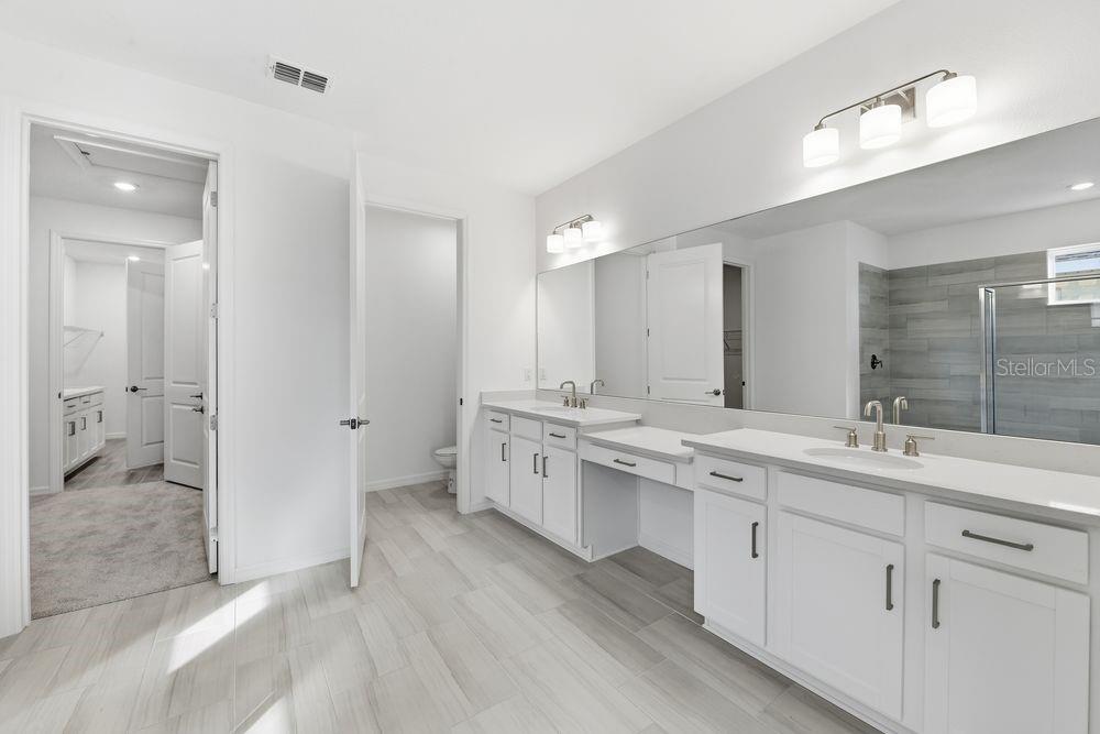 Image 11 of 35 For 14242 Sawmill Street