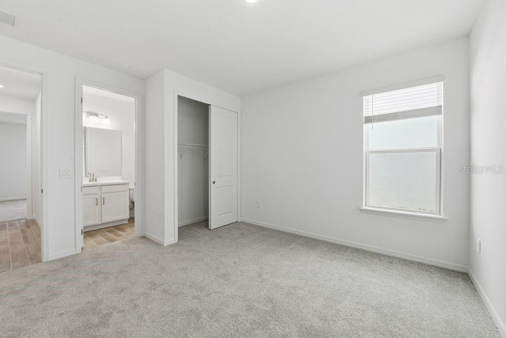 Image 18 of 35 For 14242 Sawmill Street