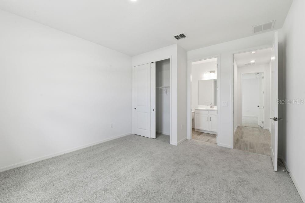 Image 20 of 35 For 14242 Sawmill Street