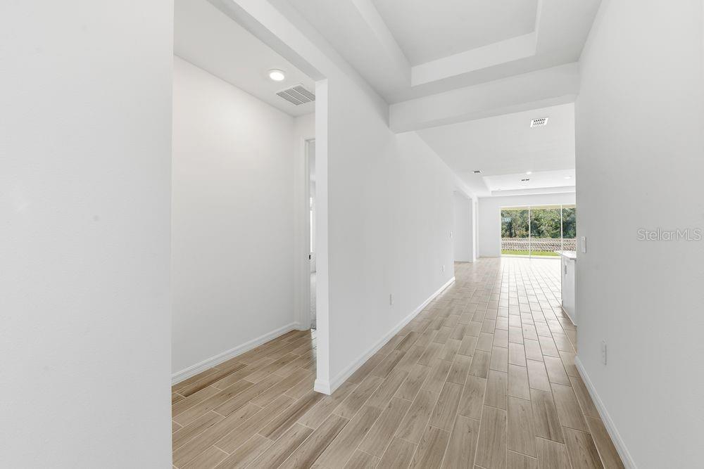 Image 26 of 35 For 14242 Sawmill Street