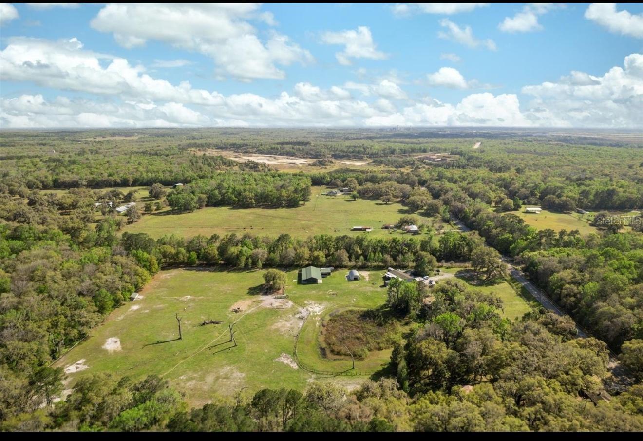 Image 12 of 23 For 18530 Lake Lindsey Road