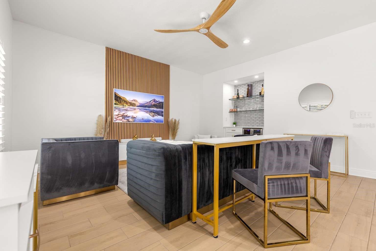 Image 6 of 24 For 2702 Saint Isabel Street 1-2