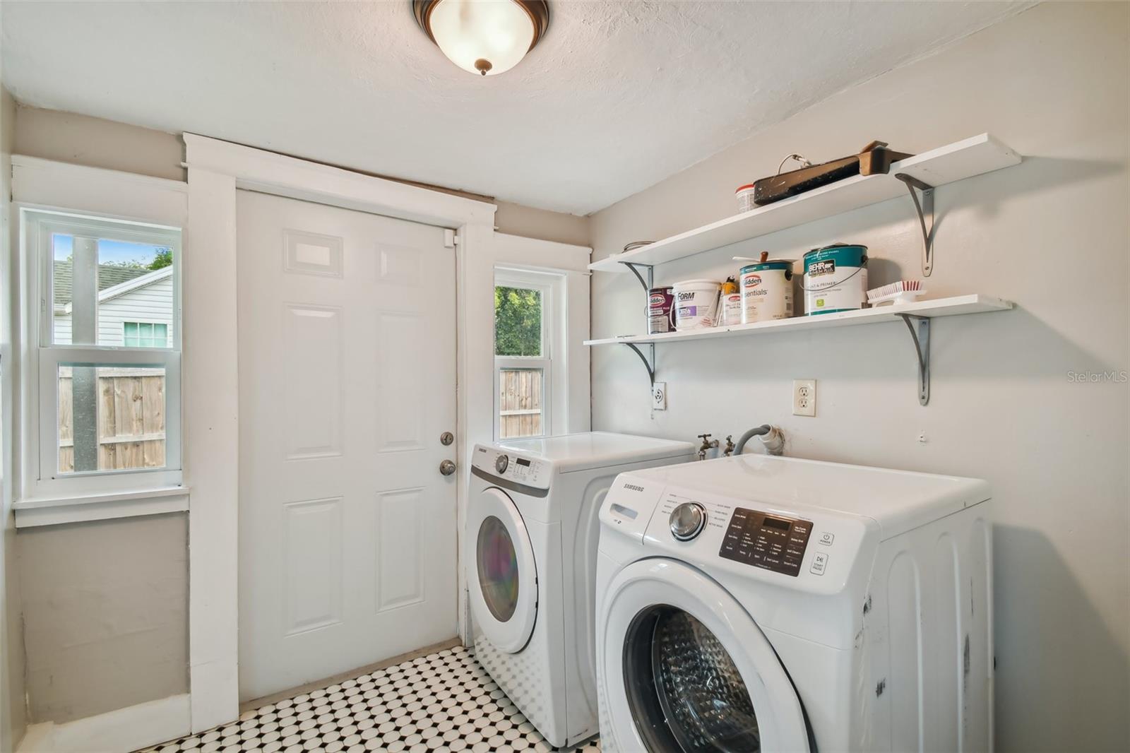 Image 20 of 49 For 38231 4th Avenue